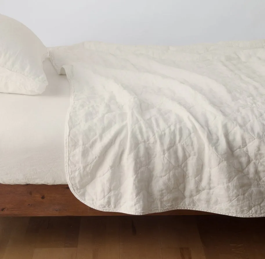 Austin Coverlet - Parchment - Queen