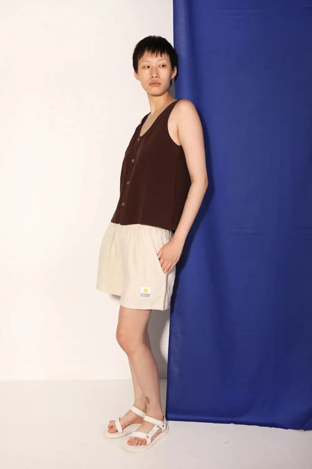 Basic Linen Shorts in Cream | LF Markey