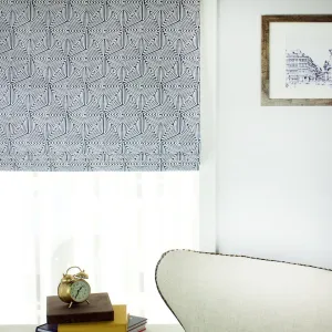 Blue/White Geometric Cubic Flat Roman Shade
