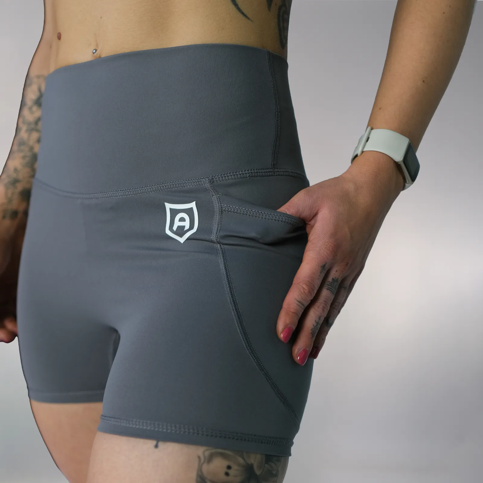 Core Shorts - Grey