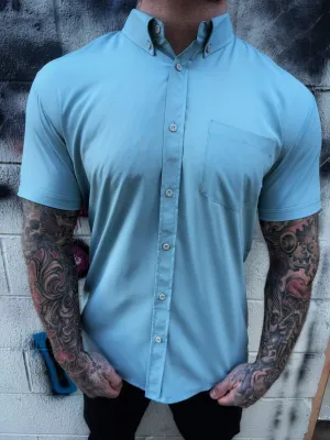 ESSENTIAL ARCTIC BLUE BUTTON UP