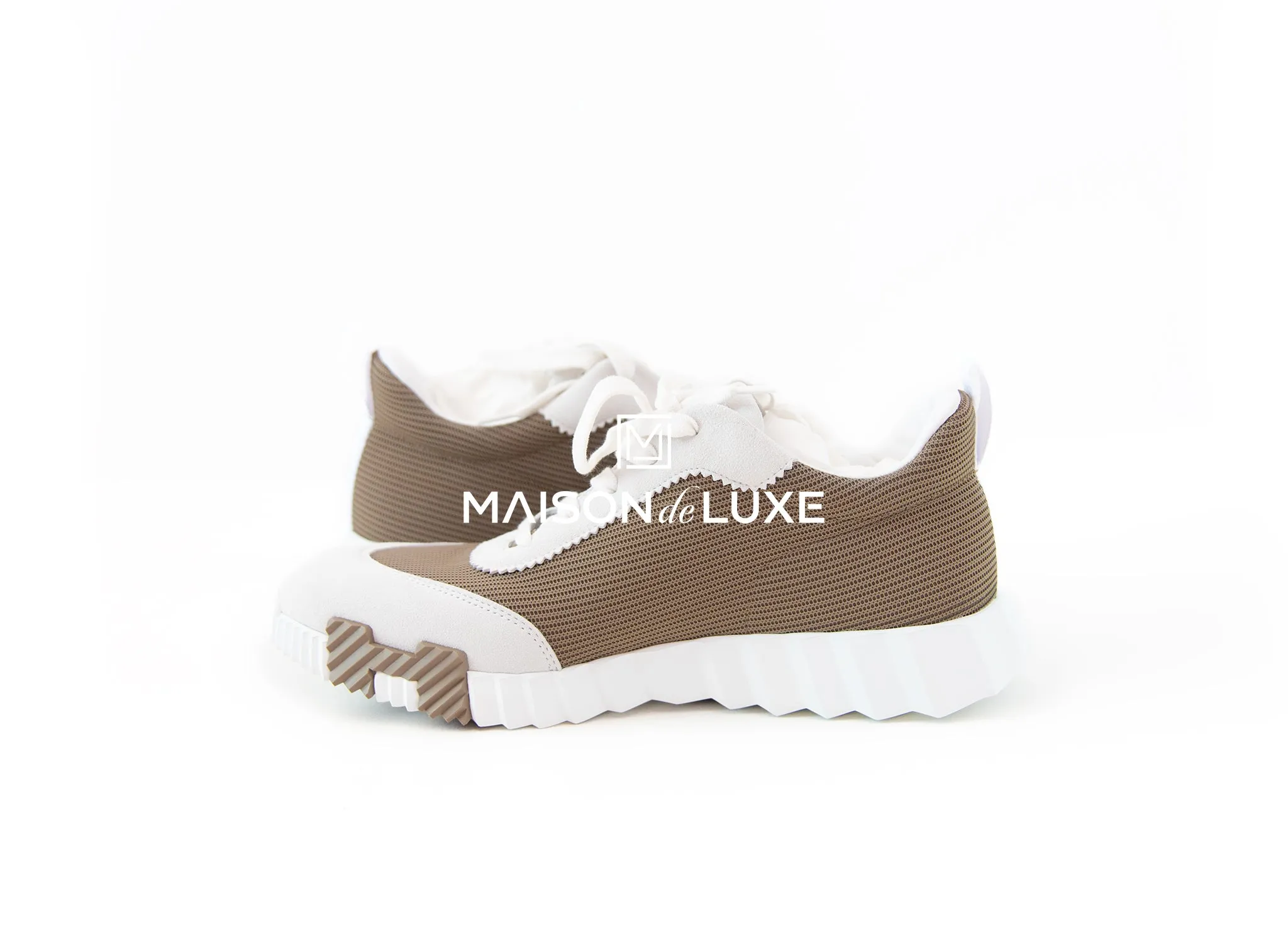Hermes Men's Beige Bouncing 41.5 Sneaker
