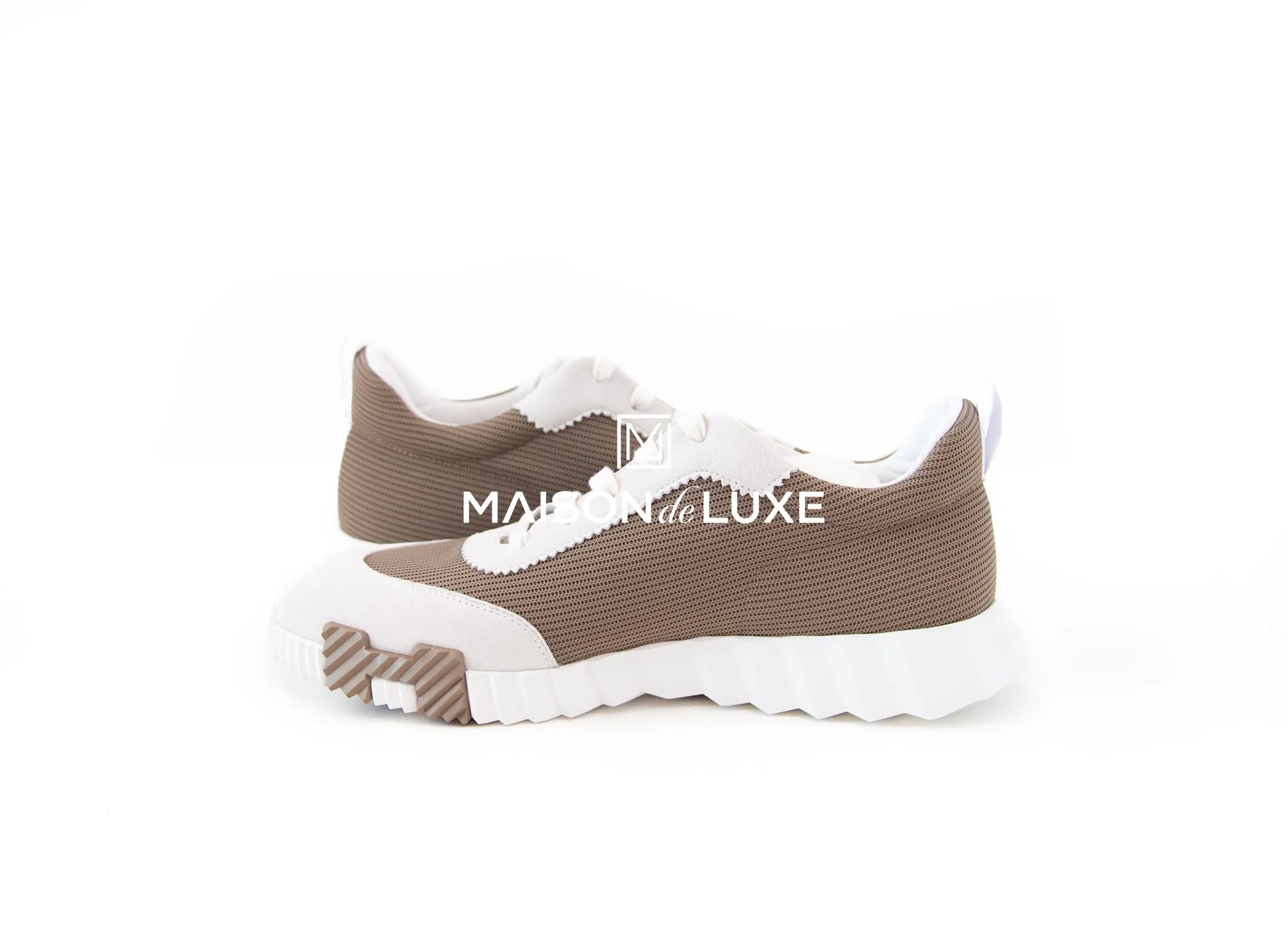 Hermes Men's Beige Bouncing 42.5 Sneaker