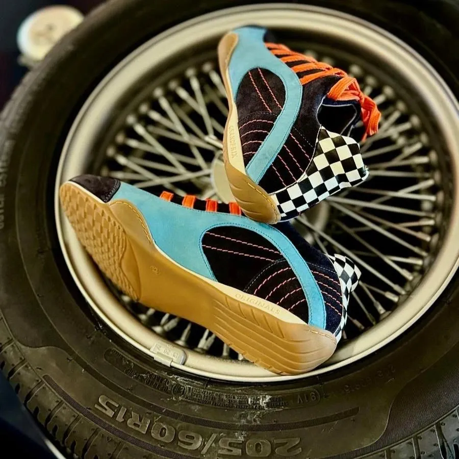 ***NEW *** Men's Racing Sneaker in Blue Suede