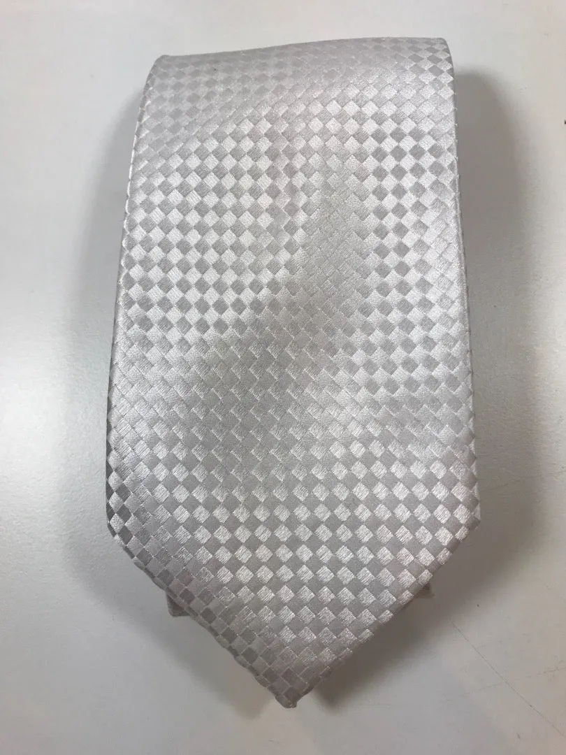 PIERRE CARDIN White on White Diamond Detail Men's Silk Tie 58 1/2 in.