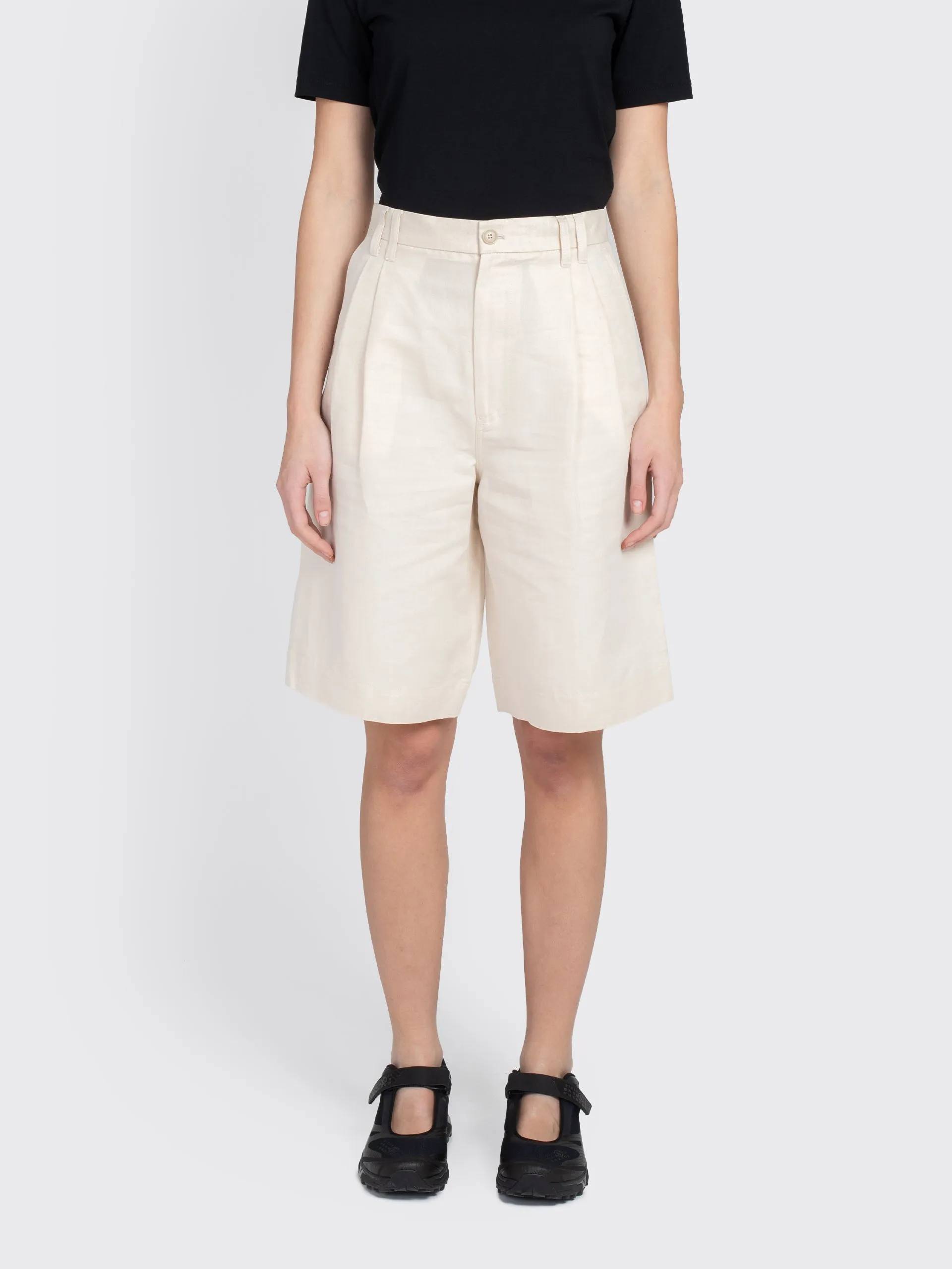 Relaxed Pleated Cotton Linen Shorts