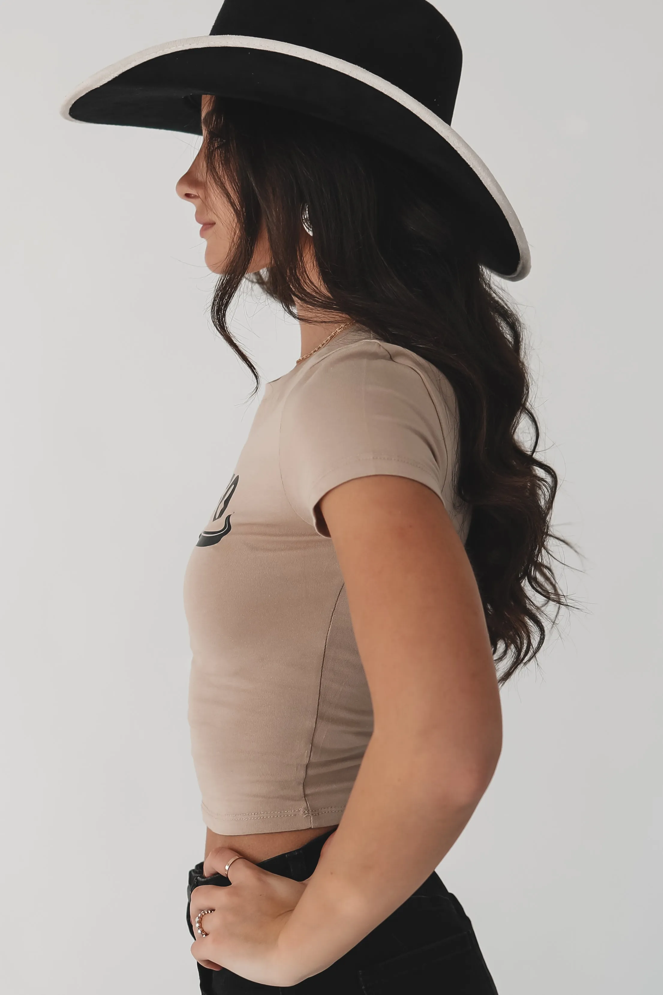 Rodeo Taupe Western Graphic Cropped Fitted Tee