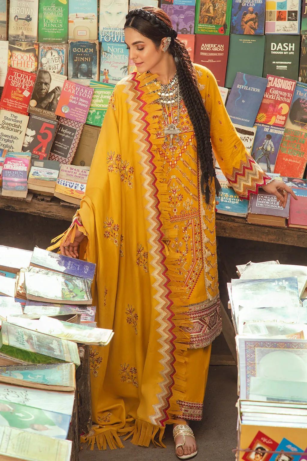 Sawera | Afrozeh Sardiyoon Ki Kahani Winter Collection 2021 | Unstitched Embroidered Khaddar Linen Suits