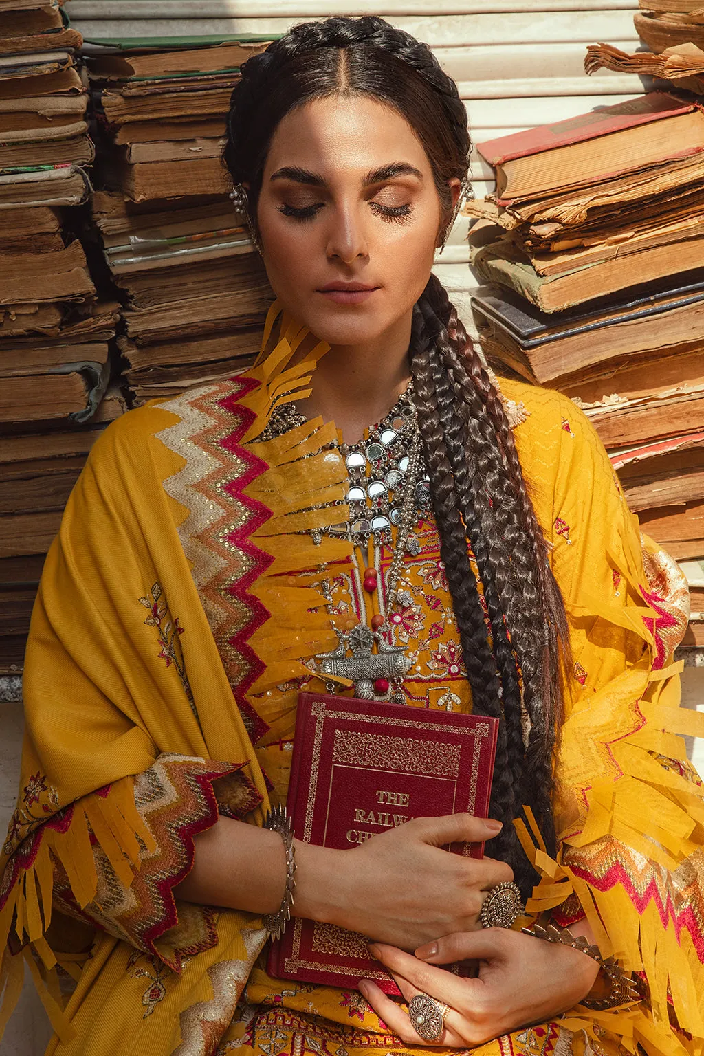 Sawera | Afrozeh Sardiyoon Ki Kahani Winter Collection 2021 | Unstitched Embroidered Khaddar Linen Suits