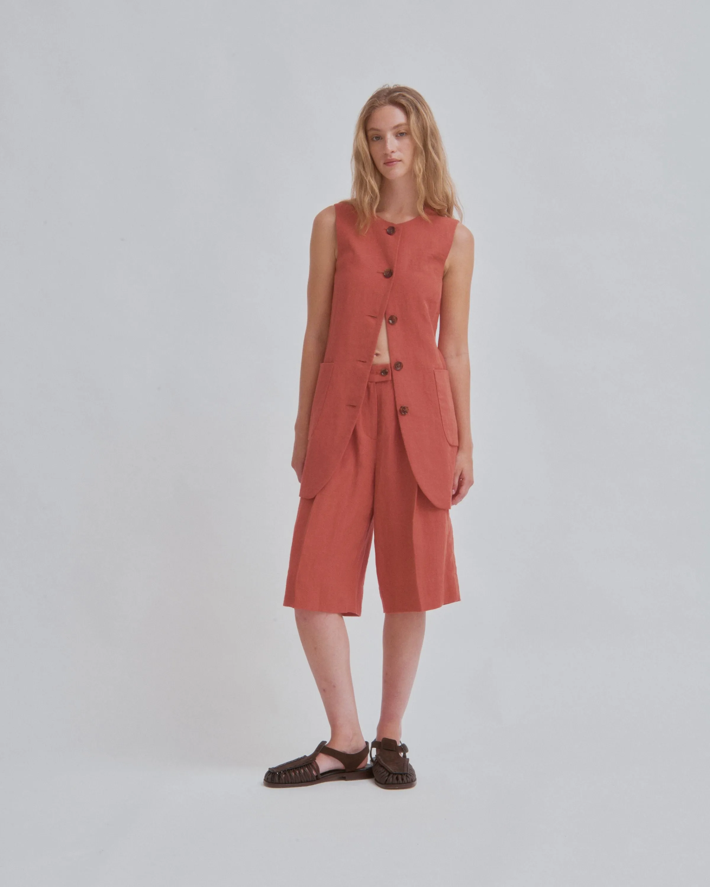 Shorts in Clay