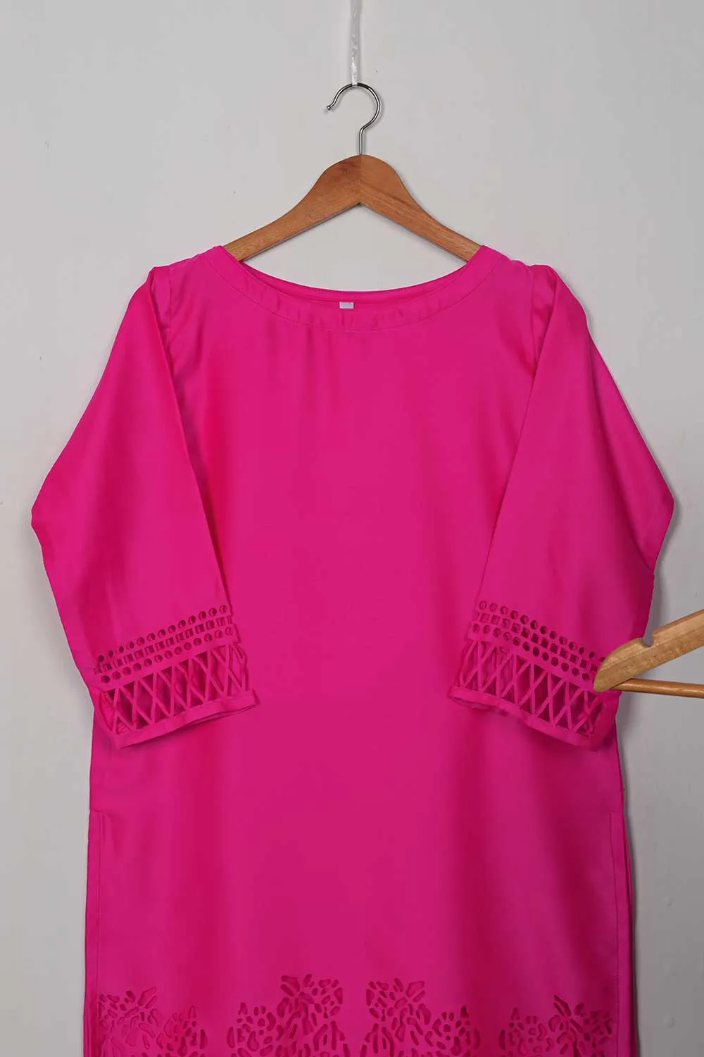 STP-074B-Fuschia - 2Pc Silk Laser Cutwork With Silk Trouser