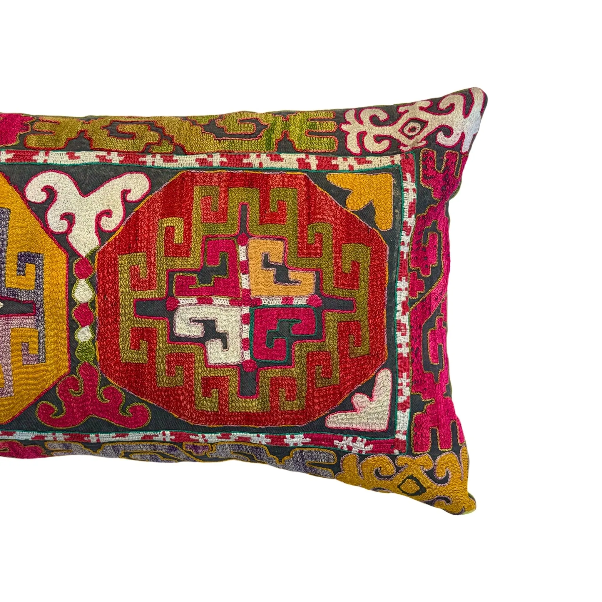 Vintage Uzbek Napramach (#M100424| 15.25 x 35.25")