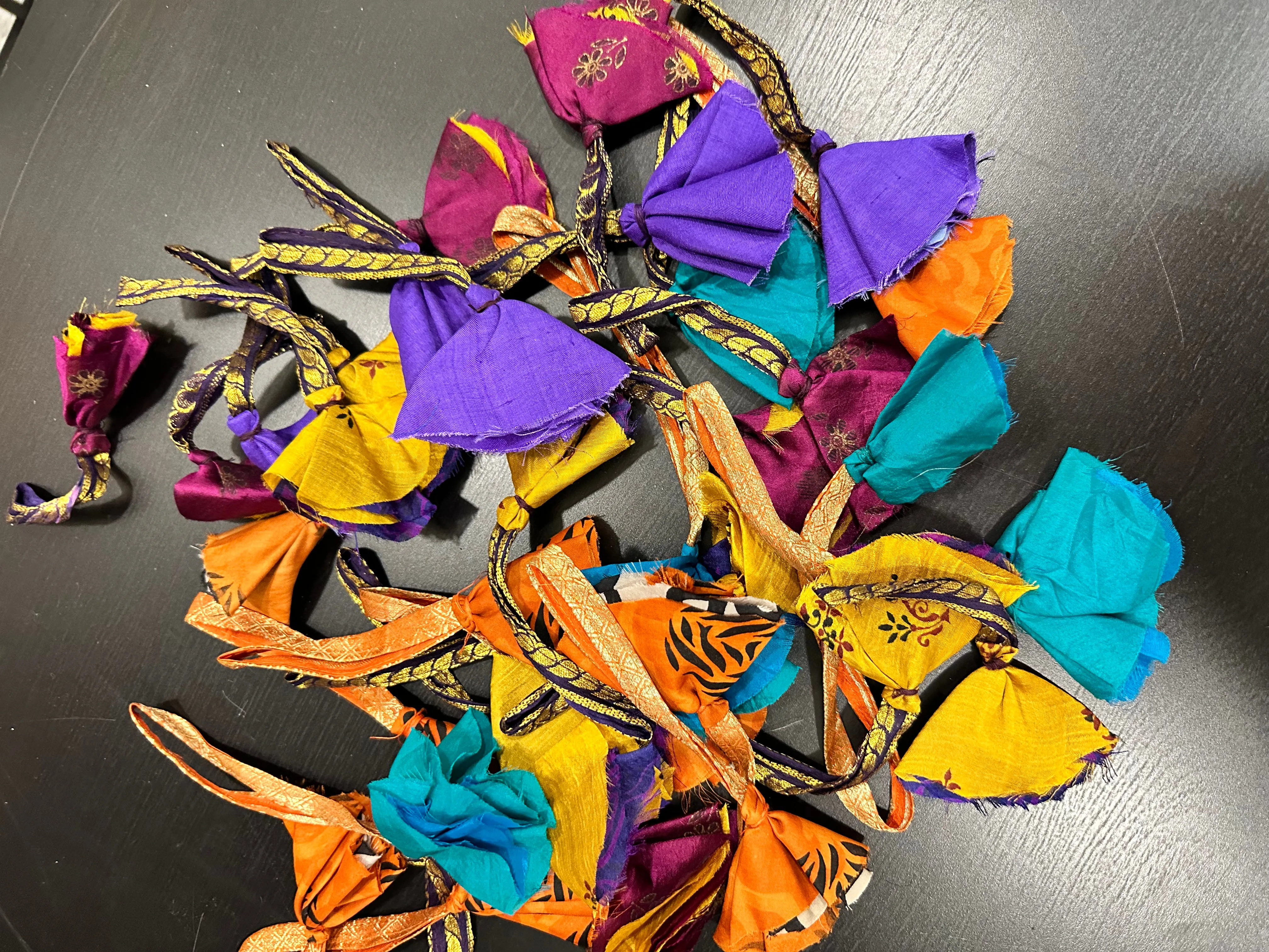 Zipper Pull {upcycled silk sari}